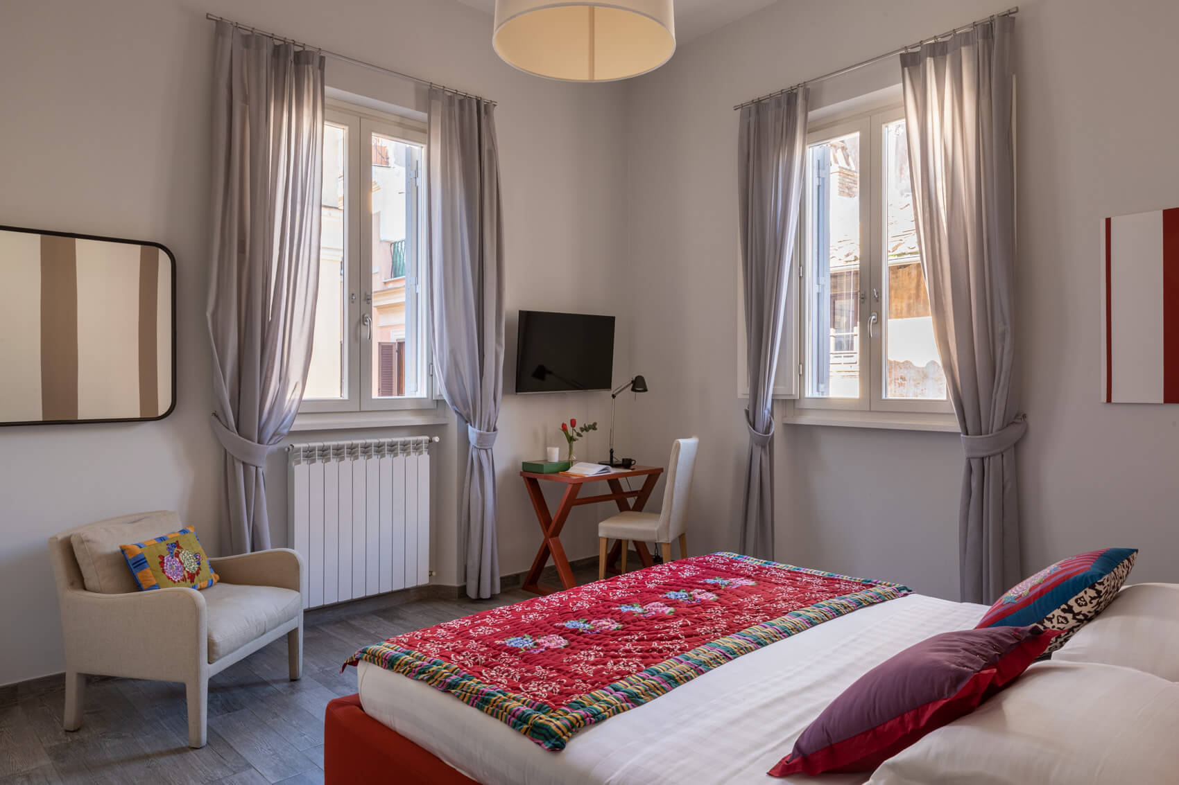 Camera da letto dell’Appartamento Alioth a Now Apartments Roma centro