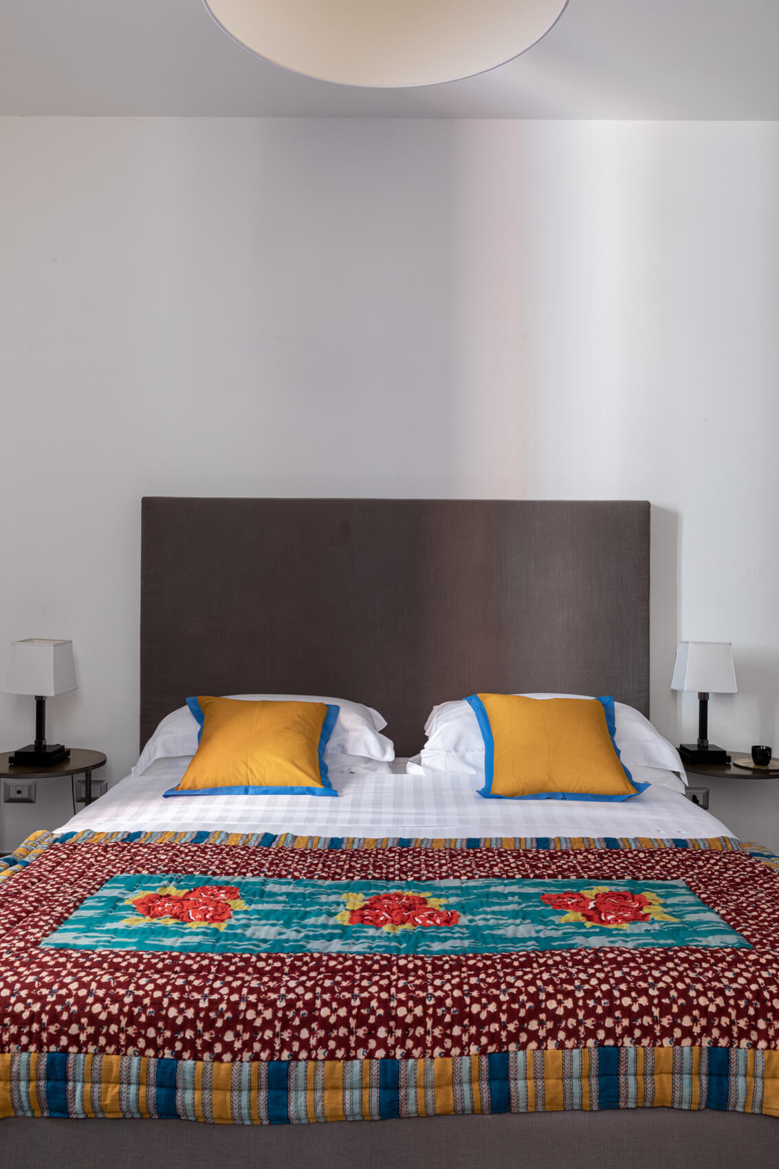 Camera matrimoniale con letto king size nell’Appartamento Aurora – Now Apartments Roma centro storico